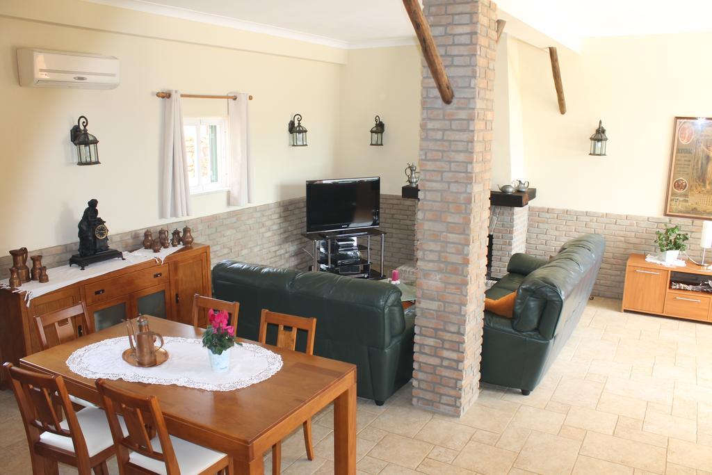 Villa Lucy Lagos Eksteriør billede